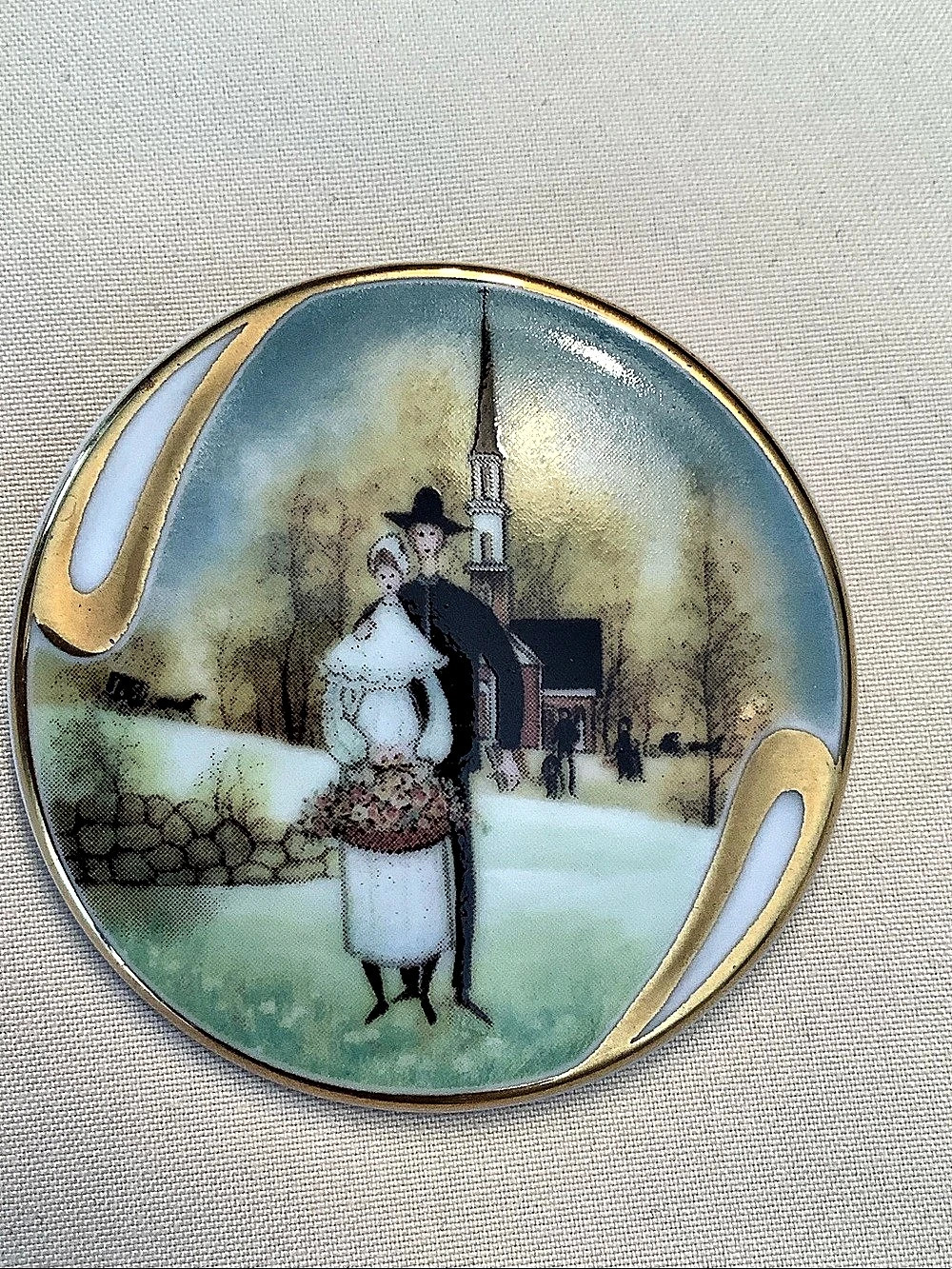 P Buckley Moss Country Wedding Brooch in Blue & Gold Like New